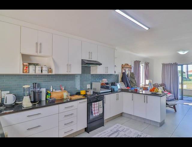 3 BEDROOM TOWNHOUSE FOR SALE IN HEIDERAND